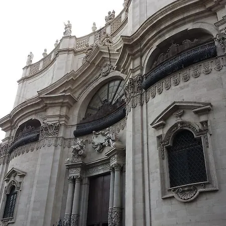 Turistico Mary Катания